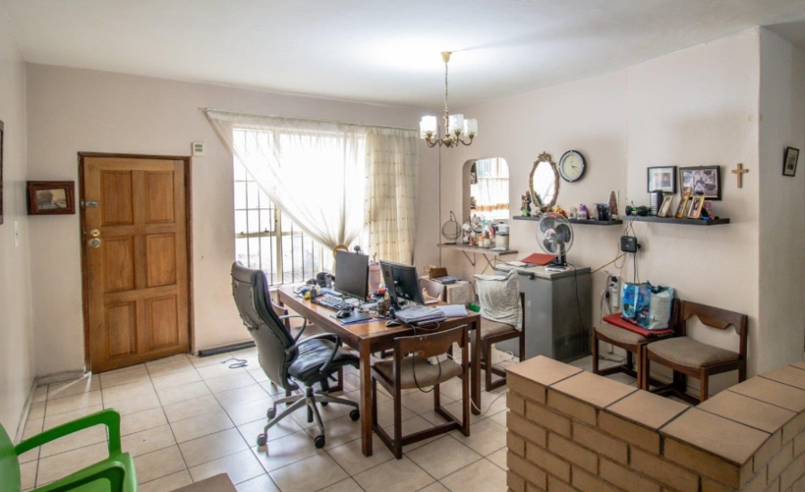 3 Bedroom Property for Sale in Bramley Park Gauteng