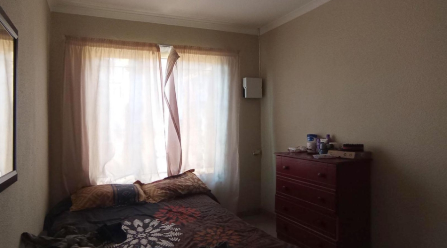 2 Bedroom Property for Sale in Soshanguve VV Gauteng