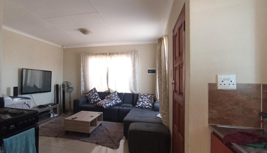2 Bedroom Property for Sale in Soshanguve VV Gauteng