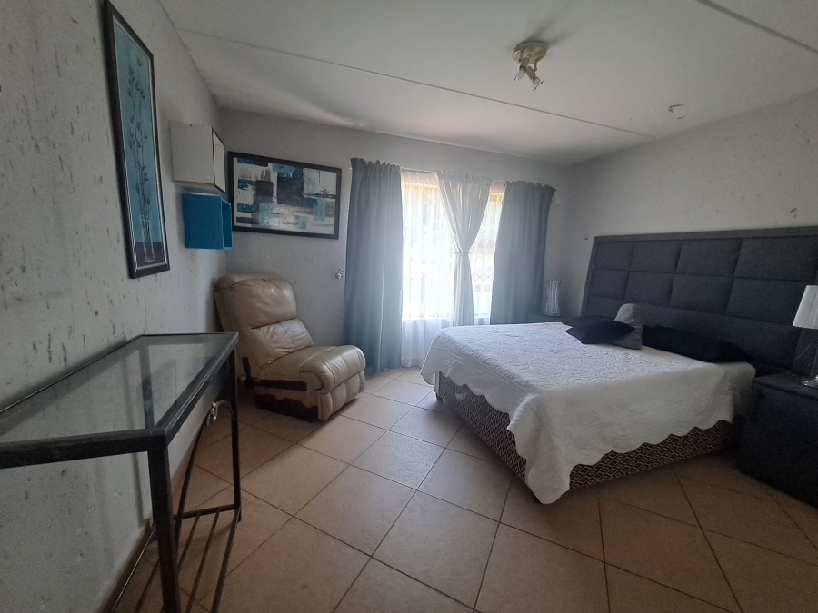 2 Bedroom Property for Sale in Eveleigh Gauteng