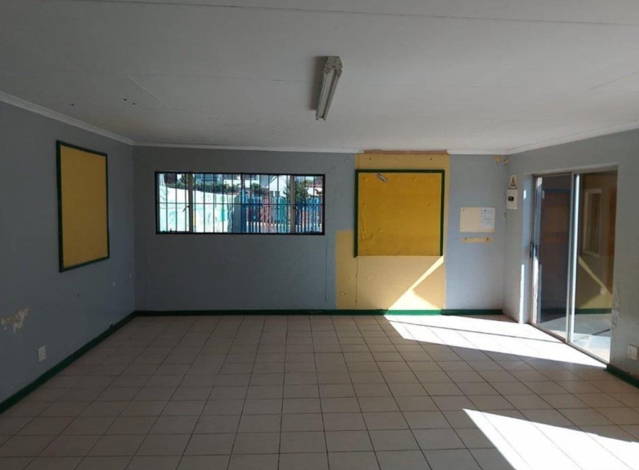 3 Bedroom Property for Sale in Robertsham Gauteng