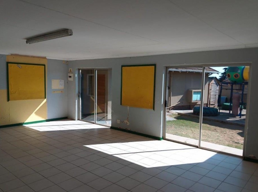 3 Bedroom Property for Sale in Robertsham Gauteng