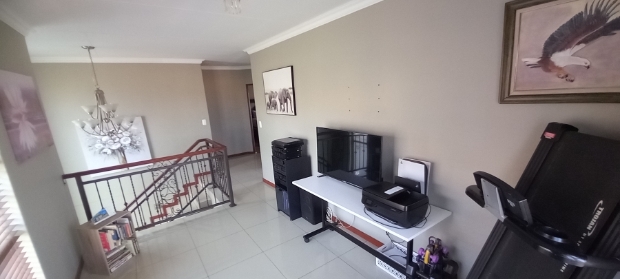 To Let 3 Bedroom Property for Rent in Chancliff Ridge Gauteng