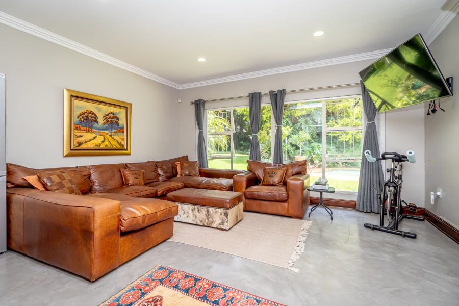 To Let 5 Bedroom Property for Rent in Fairland Gauteng