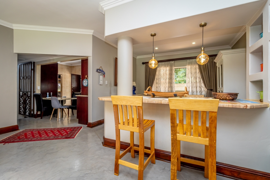 To Let 5 Bedroom Property for Rent in Fairland Gauteng