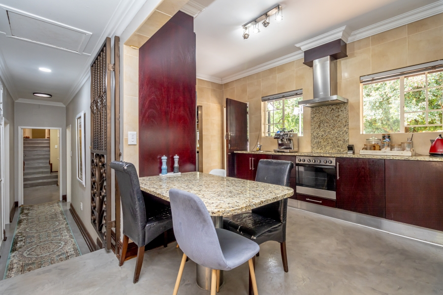 To Let 5 Bedroom Property for Rent in Fairland Gauteng