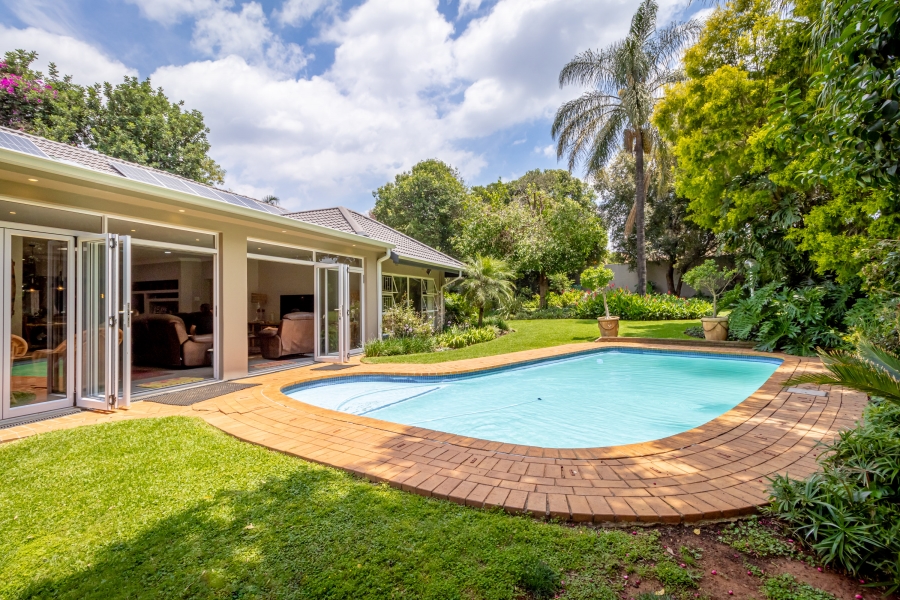 To Let 5 Bedroom Property for Rent in Fairland Gauteng