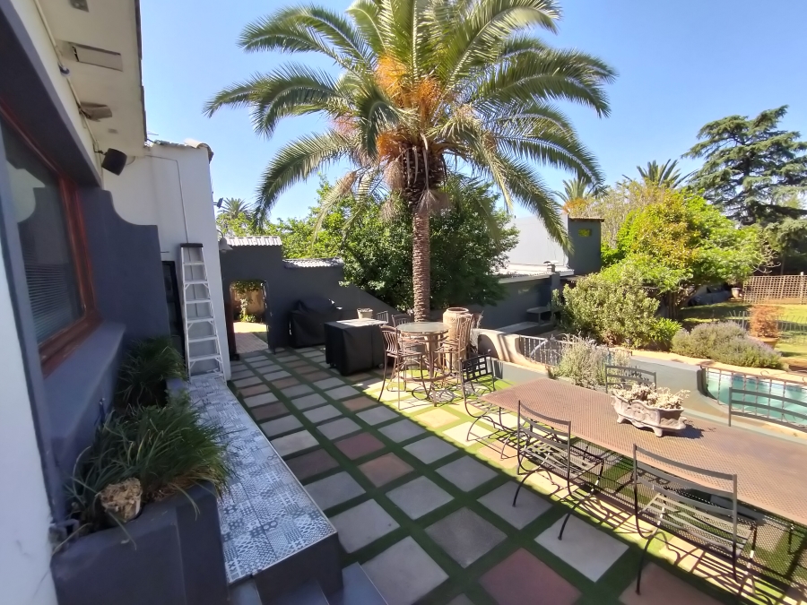 8 Bedroom Property for Sale in Florida Gauteng