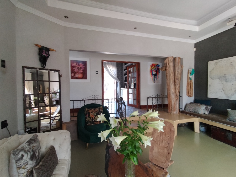 8 Bedroom Property for Sale in Florida Gauteng