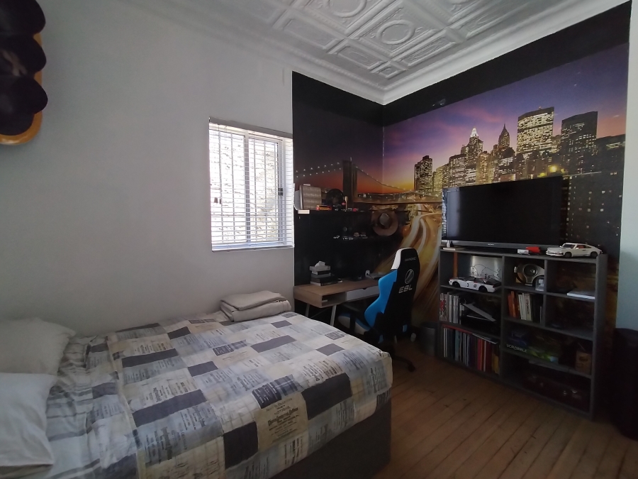 8 Bedroom Property for Sale in Florida Gauteng