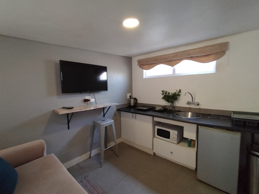 8 Bedroom Property for Sale in Florida Gauteng