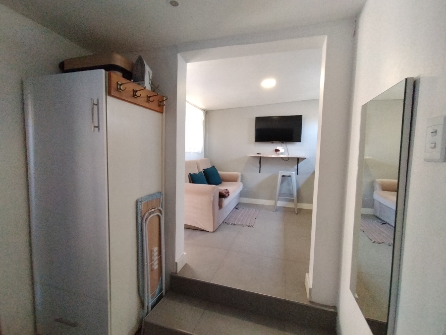8 Bedroom Property for Sale in Florida Gauteng