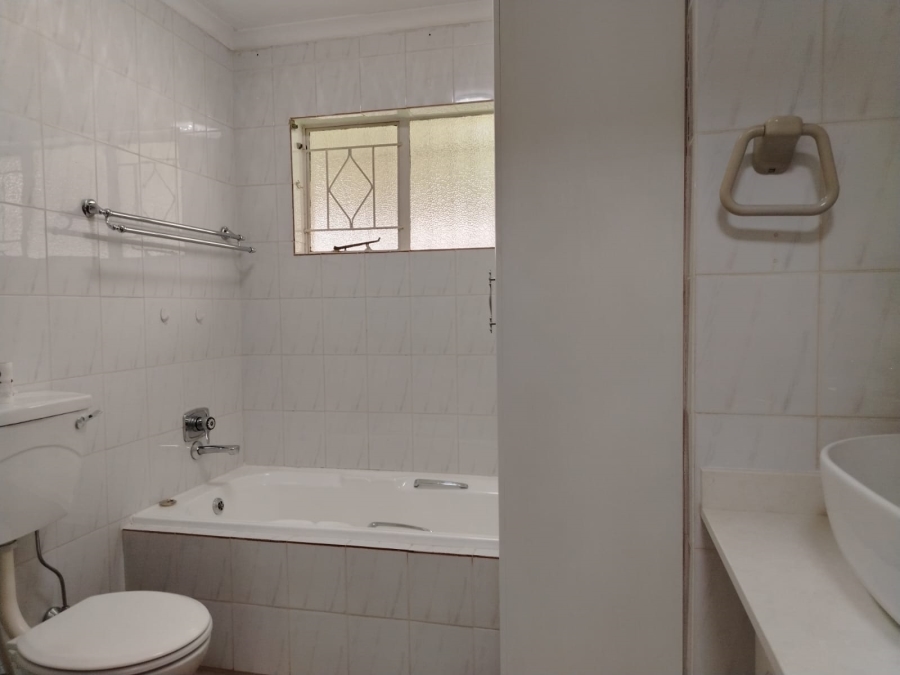2 Bedroom Property for Sale in Krugersdorp North Gauteng