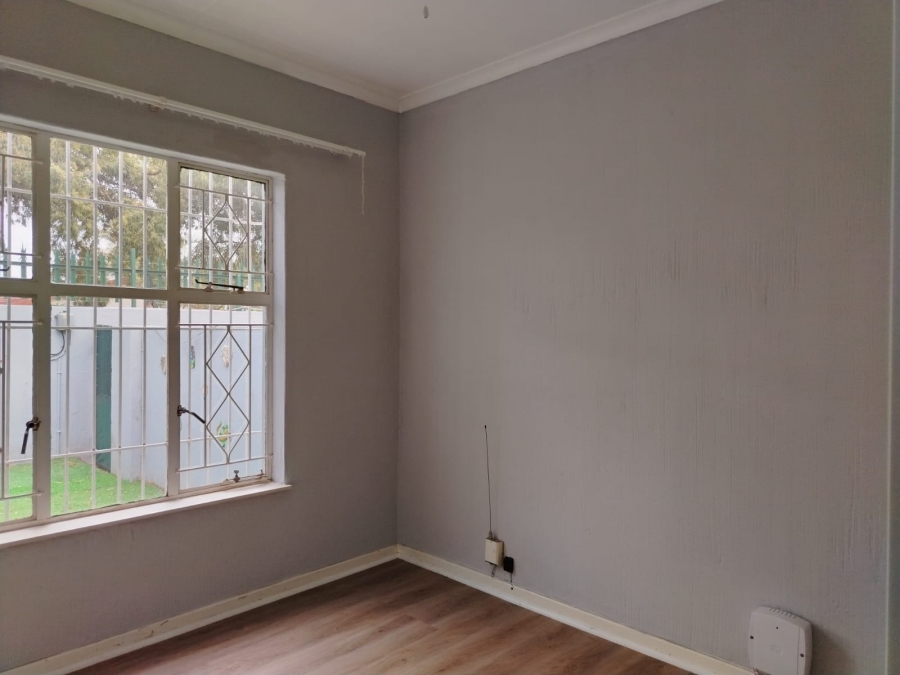 2 Bedroom Property for Sale in Krugersdorp North Gauteng