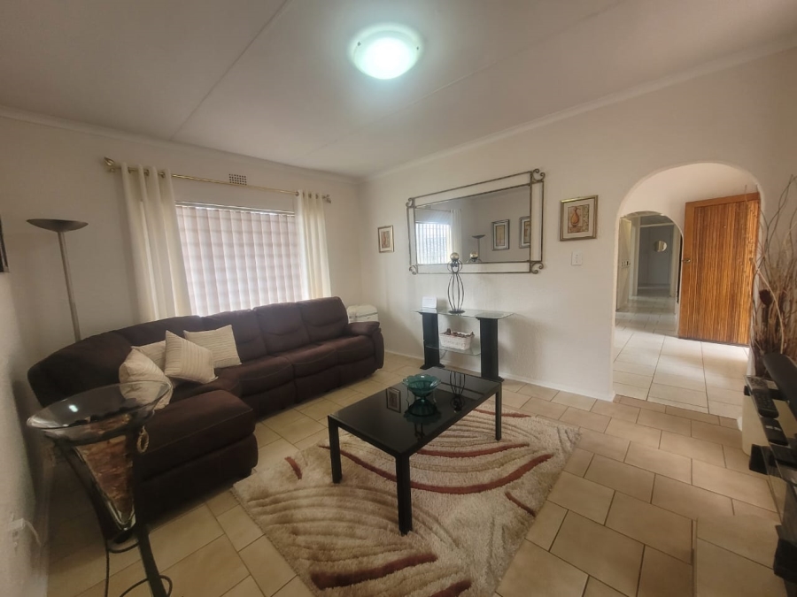 3 Bedroom Property for Sale in Rant En Dal Gauteng