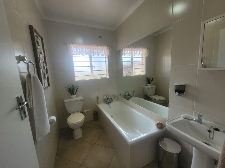 3 Bedroom Property for Sale in Rant En Dal Gauteng
