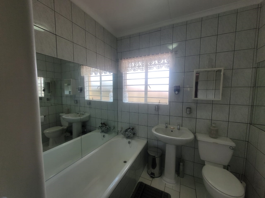 3 Bedroom Property for Sale in Rant En Dal Gauteng