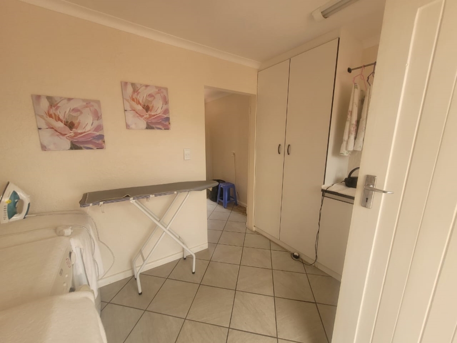 3 Bedroom Property for Sale in Rant En Dal Gauteng