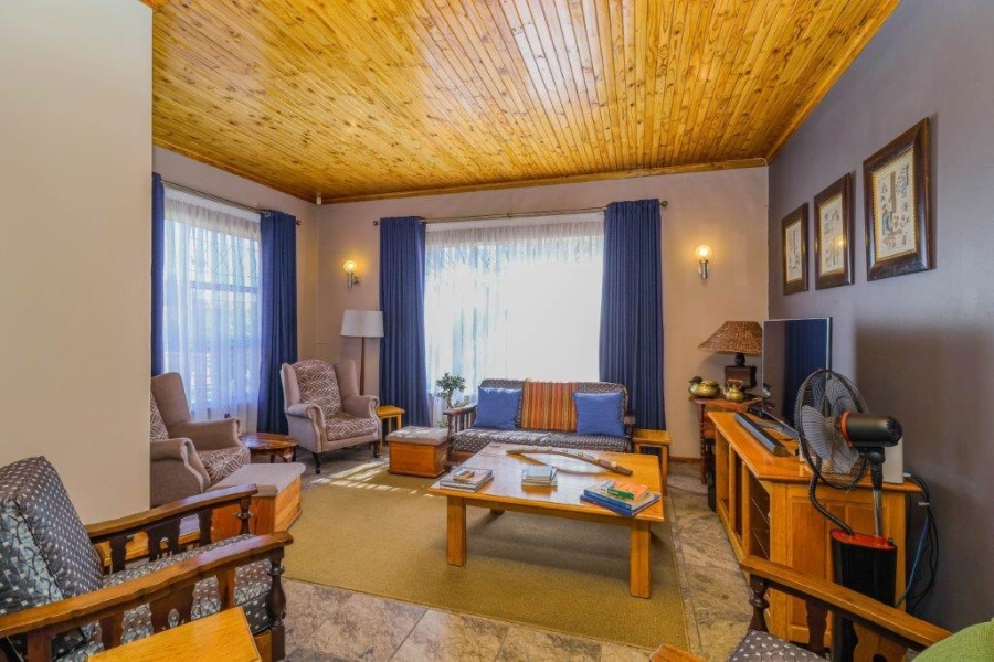 4 Bedroom Property for Sale in Rant En Dal Gauteng