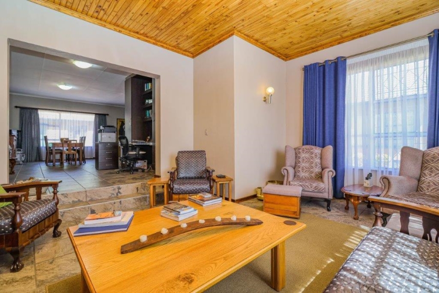 4 Bedroom Property for Sale in Rant En Dal Gauteng