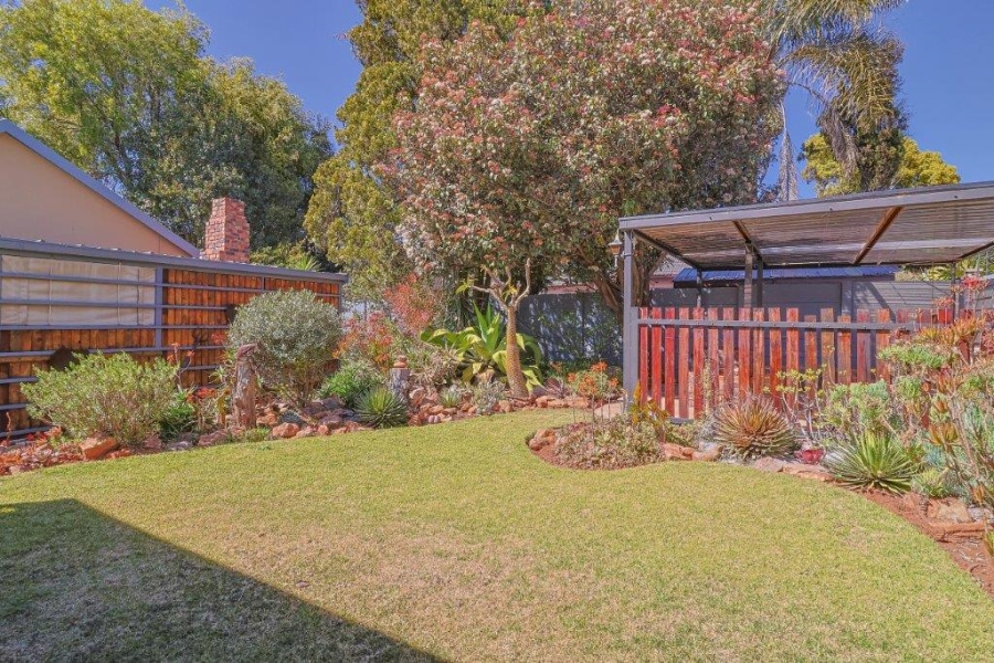 4 Bedroom Property for Sale in Rant En Dal Gauteng