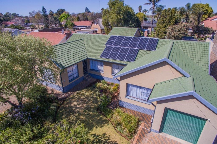 4 Bedroom Property for Sale in Rant En Dal Gauteng