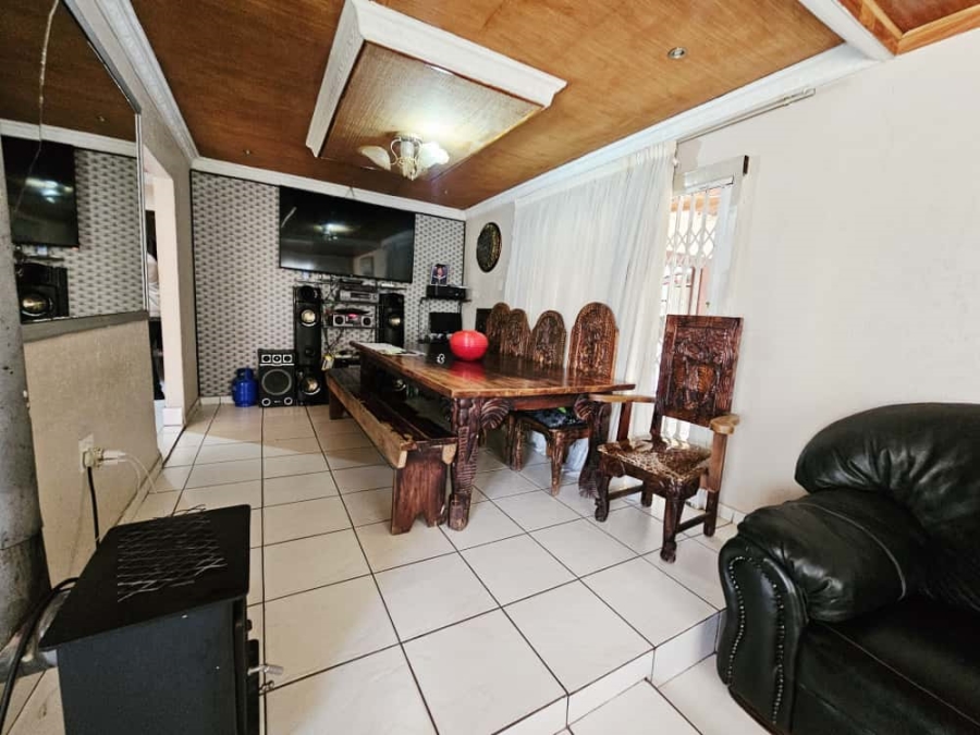 4 Bedroom Property for Sale in Doornkop Gauteng