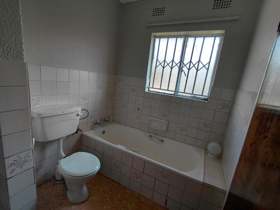 To Let 3 Bedroom Property for Rent in Birchleigh North Gauteng