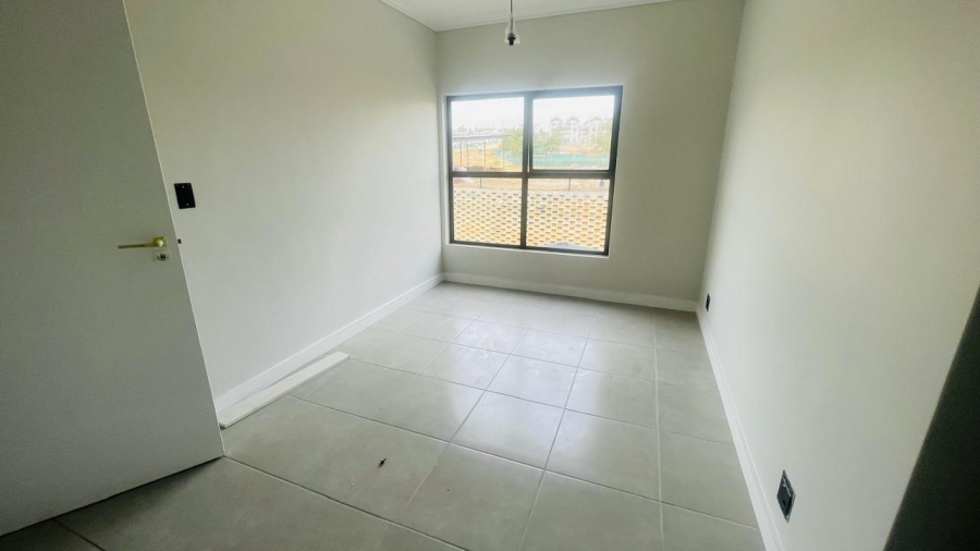 To Let 1 Bedroom Property for Rent in Waterfall Gauteng