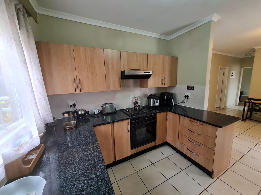 2 Bedroom Property for Sale in North Riding Gauteng