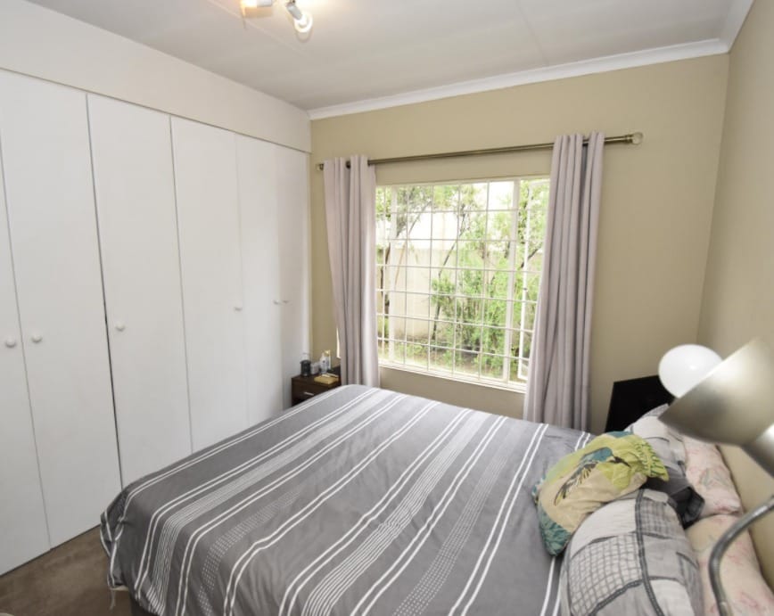 2 Bedroom Property for Sale in North Riding Gauteng