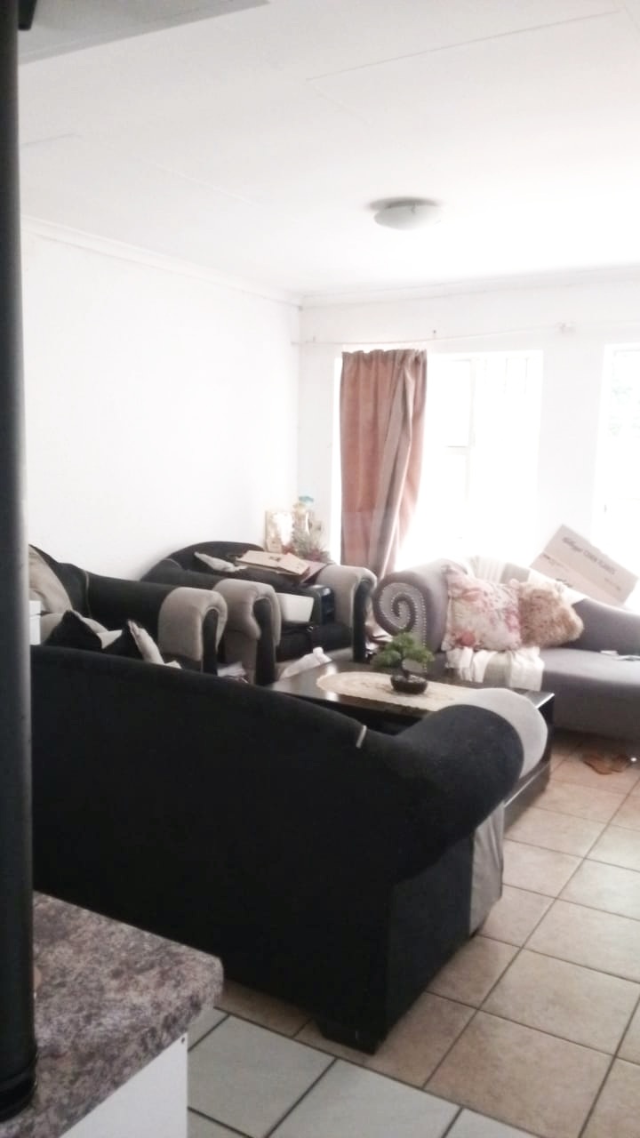 To Let 2 Bedroom Property for Rent in Windsor West Gauteng