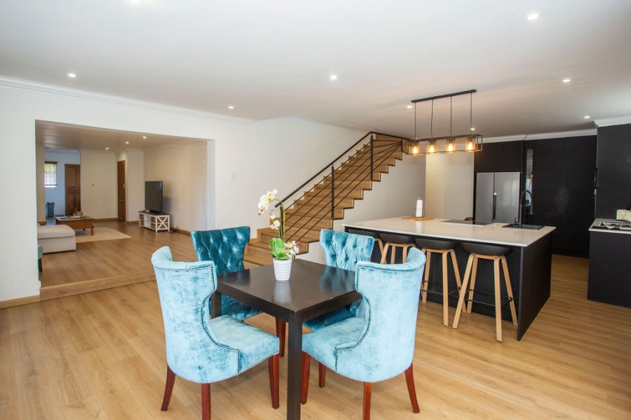 6 Bedroom Property for Sale in Noordwyk Gauteng