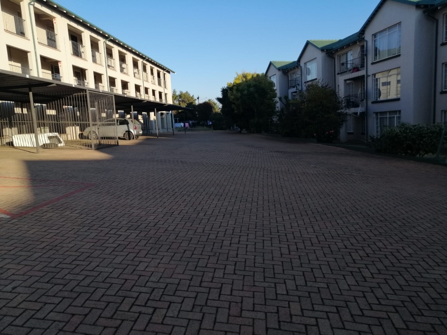 2 Bedroom Property for Sale in Krugersdorp North Gauteng