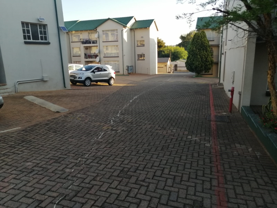 2 Bedroom Property for Sale in Krugersdorp North Gauteng