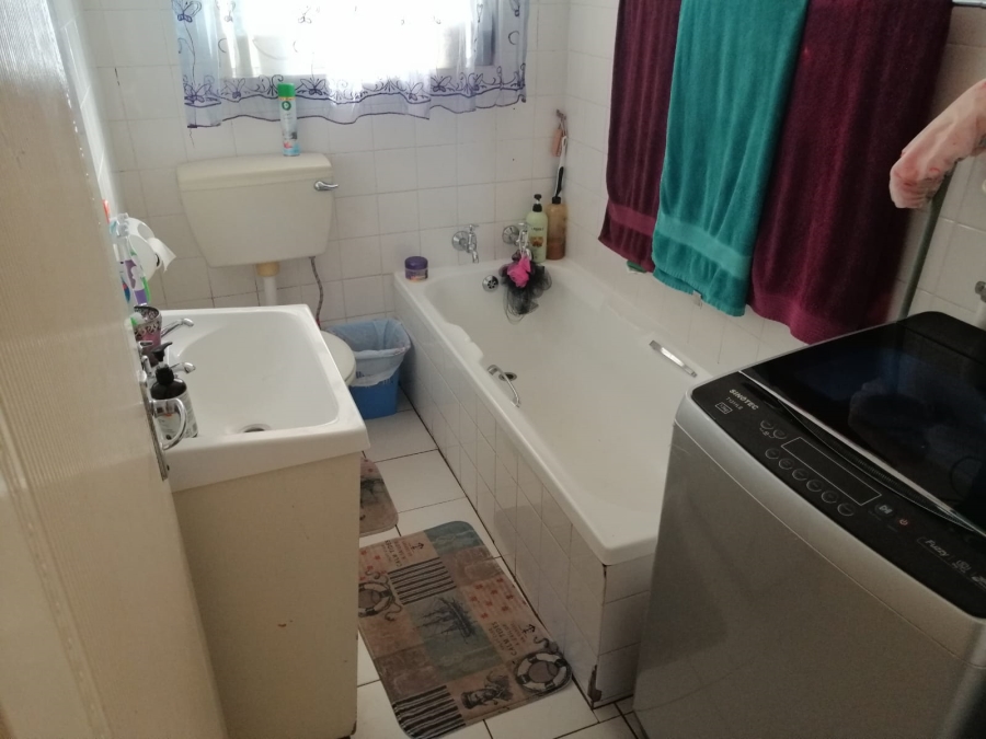 2 Bedroom Property for Sale in Krugersdorp North Gauteng