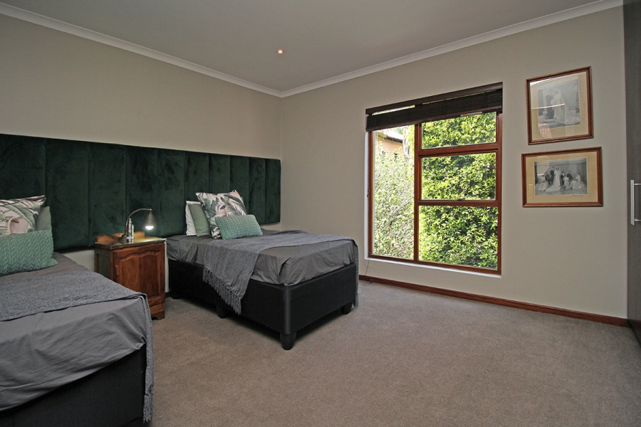 3 Bedroom Property for Sale in Greenstone Hill Gauteng