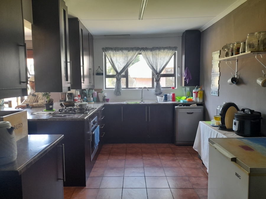 3 Bedroom Property for Sale in Brackenhurst Gauteng