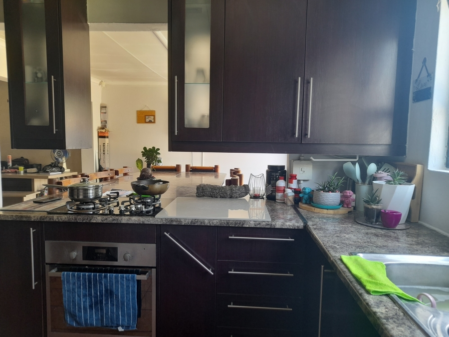 3 Bedroom Property for Sale in Brackenhurst Gauteng