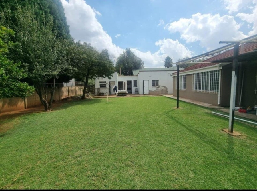 To Let 3 Bedroom Property for Rent in Brenthurst Gauteng