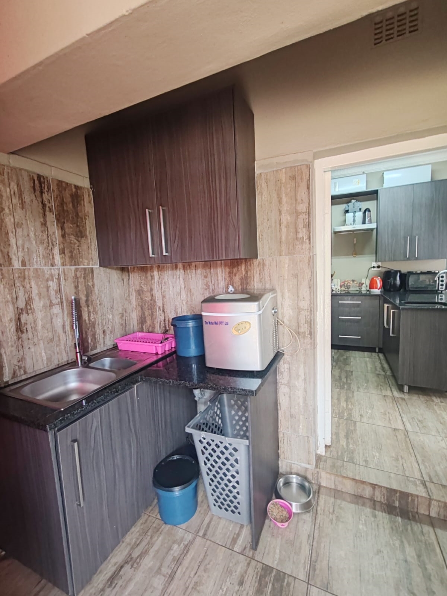 To Let 3 Bedroom Property for Rent in Brenthurst Gauteng