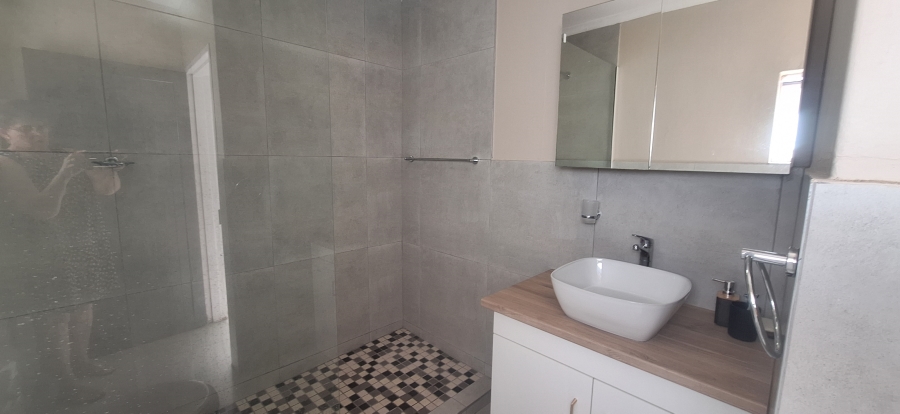 To Let 1 Bedroom Property for Rent in Noordheuwel Gauteng