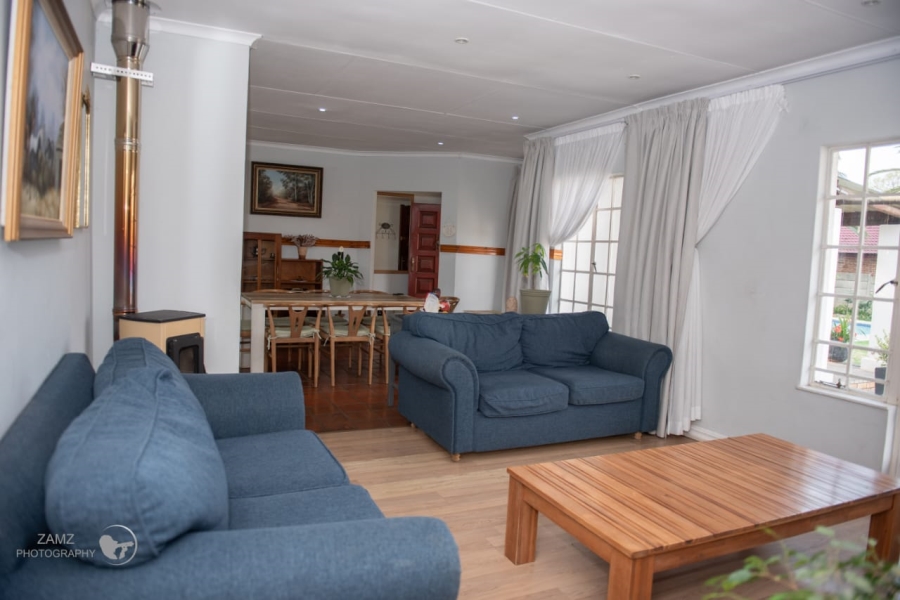 4 Bedroom Property for Sale in Van Riebeeck Park Gauteng