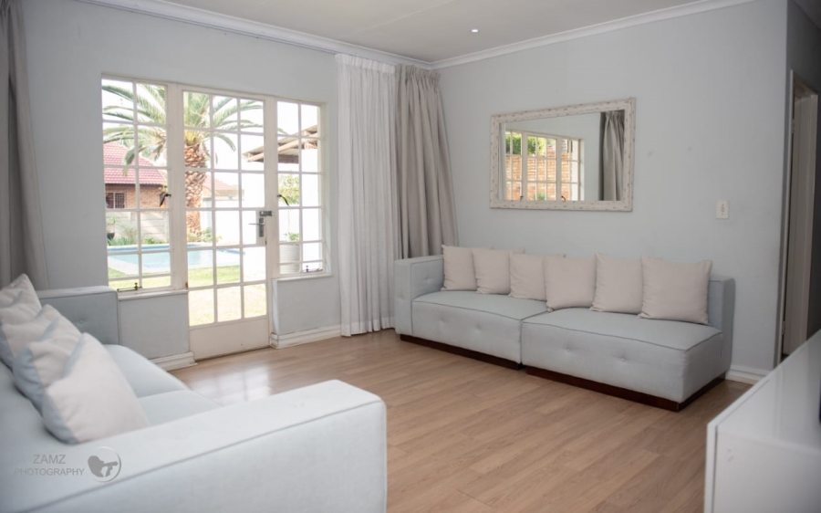 4 Bedroom Property for Sale in Van Riebeeck Park Gauteng