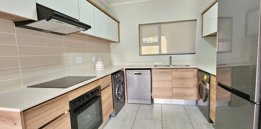 2 Bedroom Property for Sale in Waterfall Gauteng