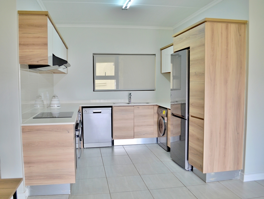 2 Bedroom Property for Sale in Waterfall Gauteng
