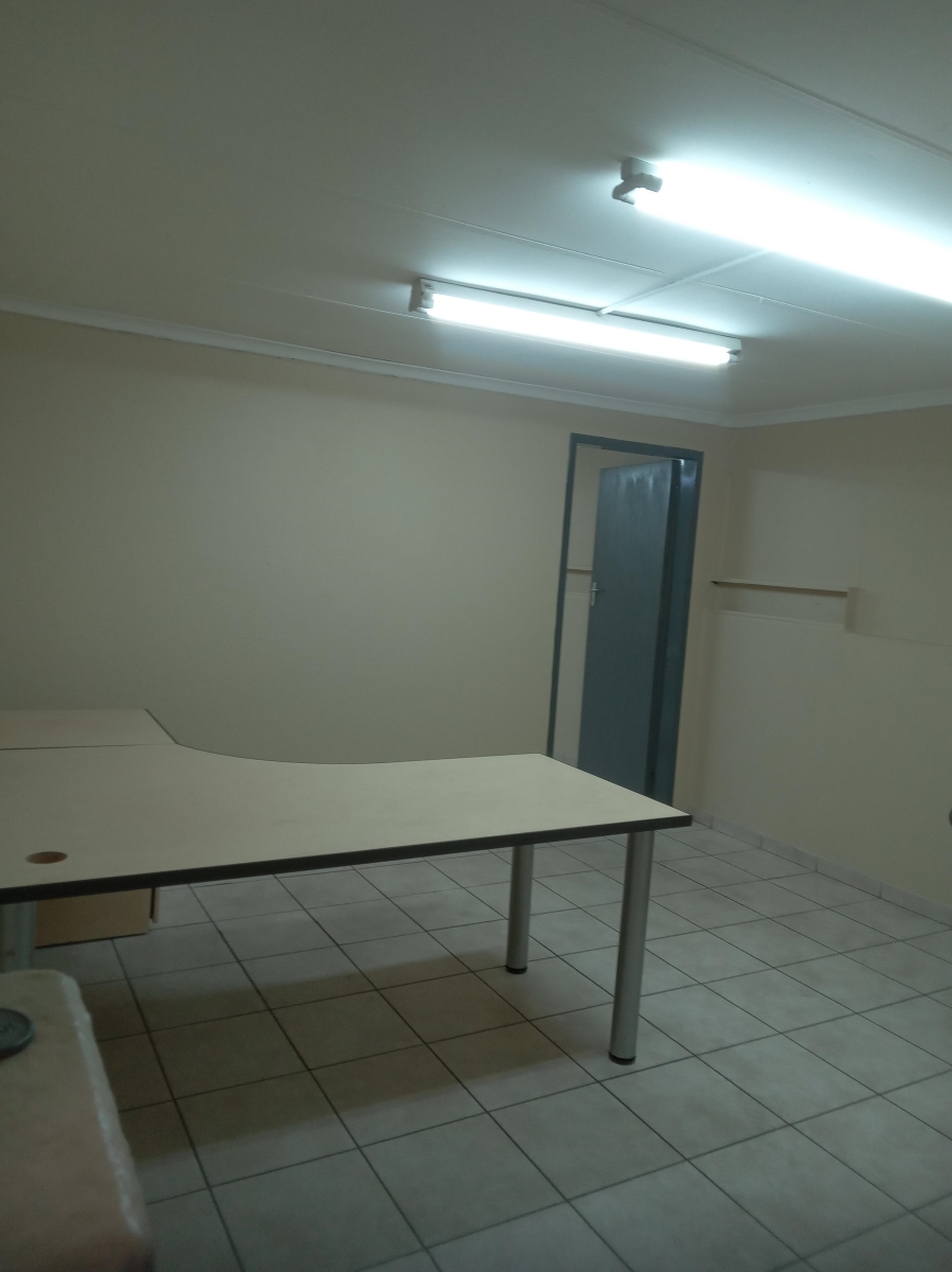 Commercial Property for Sale in Jet Park Gauteng