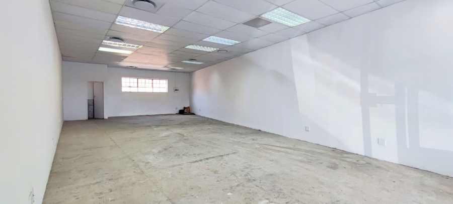 To Let commercial Property for Rent in Die Hoewes Gauteng