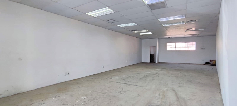 To Let commercial Property for Rent in Die Hoewes Gauteng