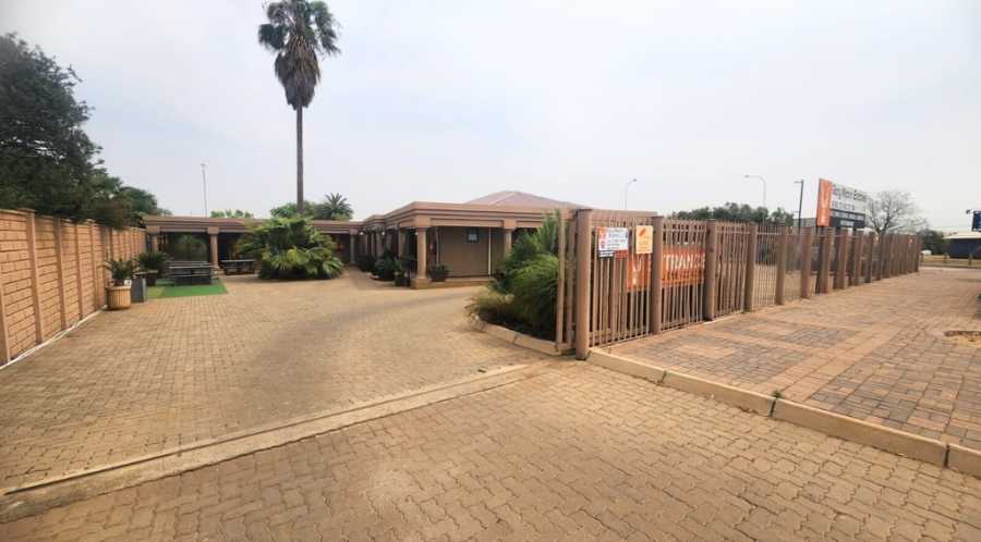 Commercial Property for Sale in Rothdene Gauteng